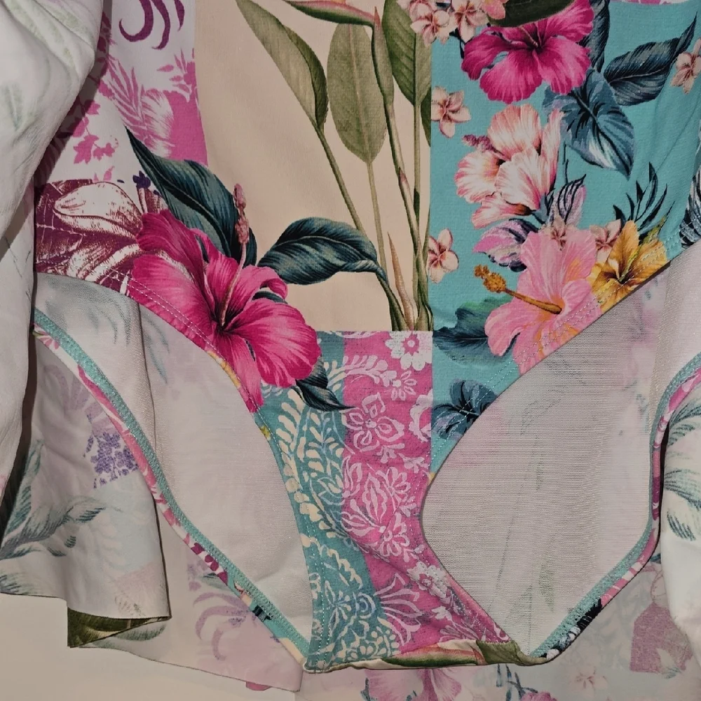 Torrid Floral V-Neck Bikini Set - Picture 9 of 12